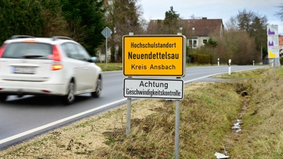 Bei der Kontrolle des Verkehrs macht die Gemeinde Neuendettelsau gemeinsame Sache mit Petersaurach, Sachsen b. Ansbach und Heilsbronn. Der Start der Überwachung verschiebt sich indes nach hinten. (Foto: Jim Albright)