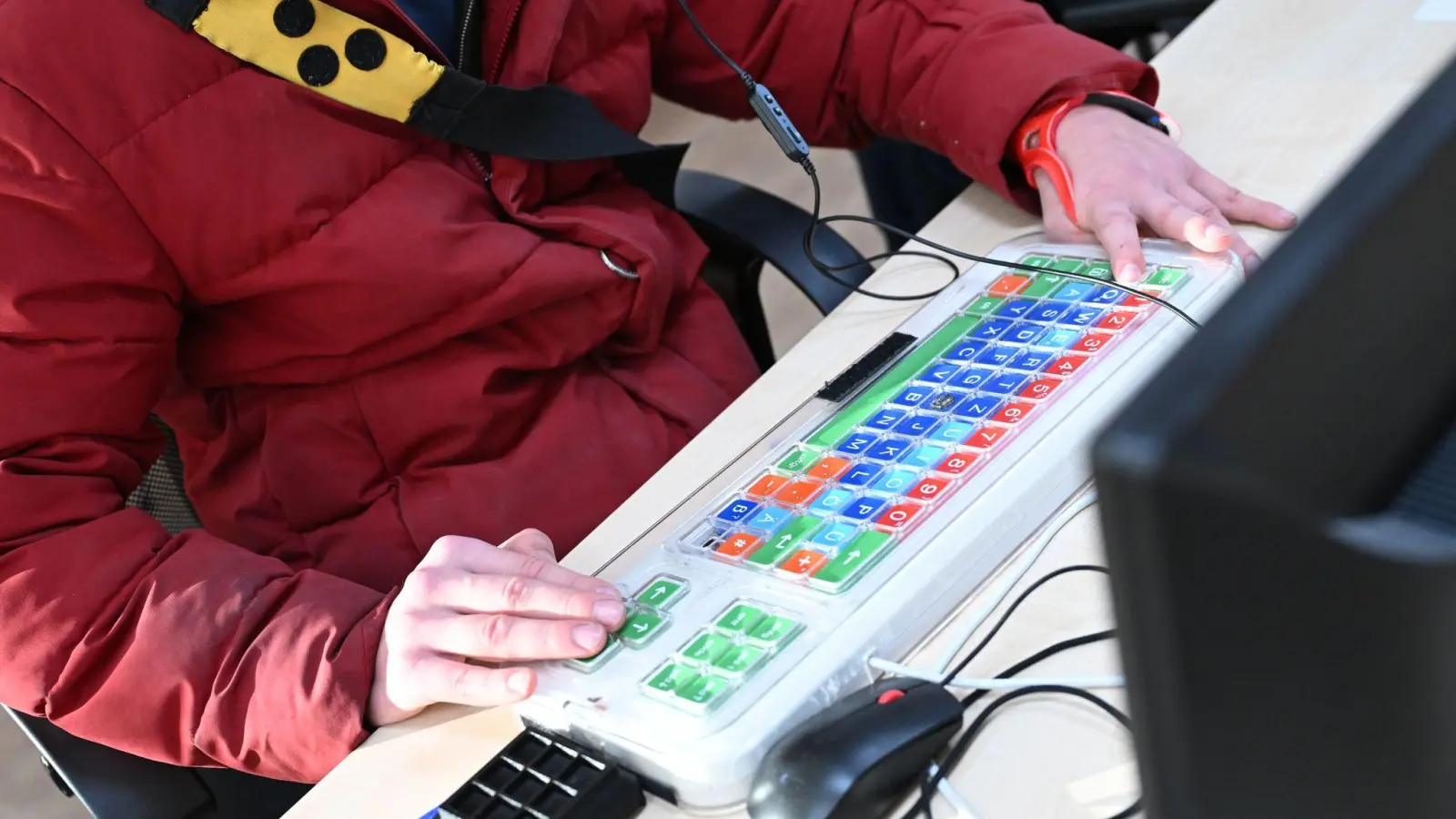 Eingliederungshilfe hilft Menschen mit Behinderung bei einer individuellen Lebensführung und ermöglicht Teilhabe. (Foto: Angelika Warmuth/dpa/dpa-tmn)