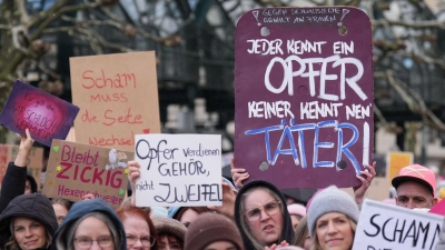 Tausende Menschen versammeln sich seit Tagen in ganz Deutschland auf den Straßen. (Archivbild) (Foto: Marcus Brandt/dpa)