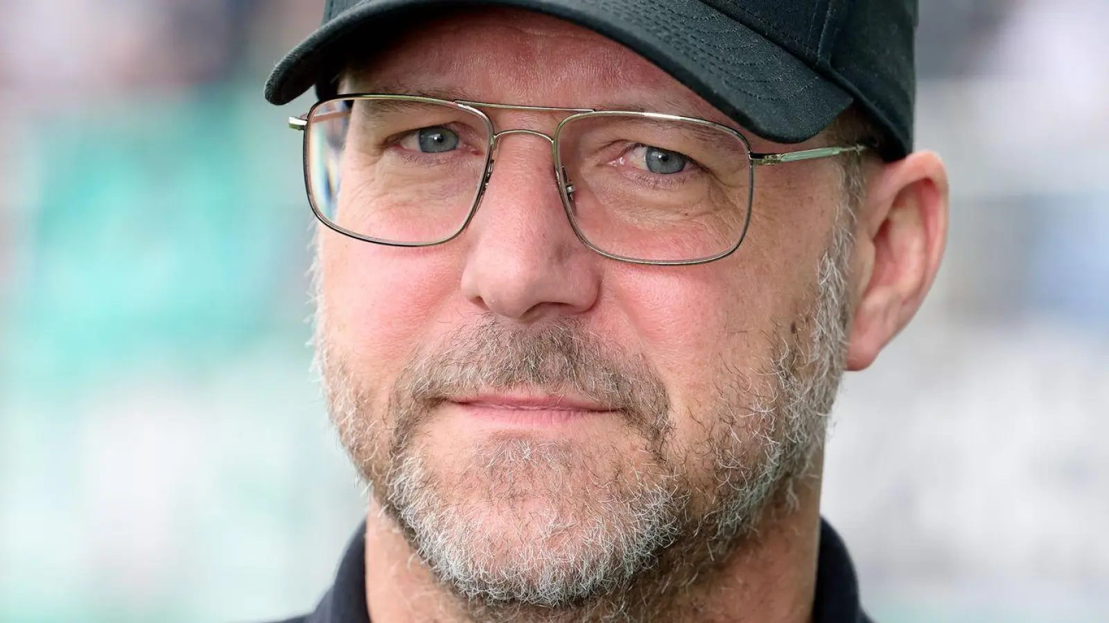 Der langjährige Münster-Coach Sascha Hildmann wird neuer Cheftrainer bei Jahn Regensburg. (Archivbild) (Foto: Bernd Thissen/dpa)