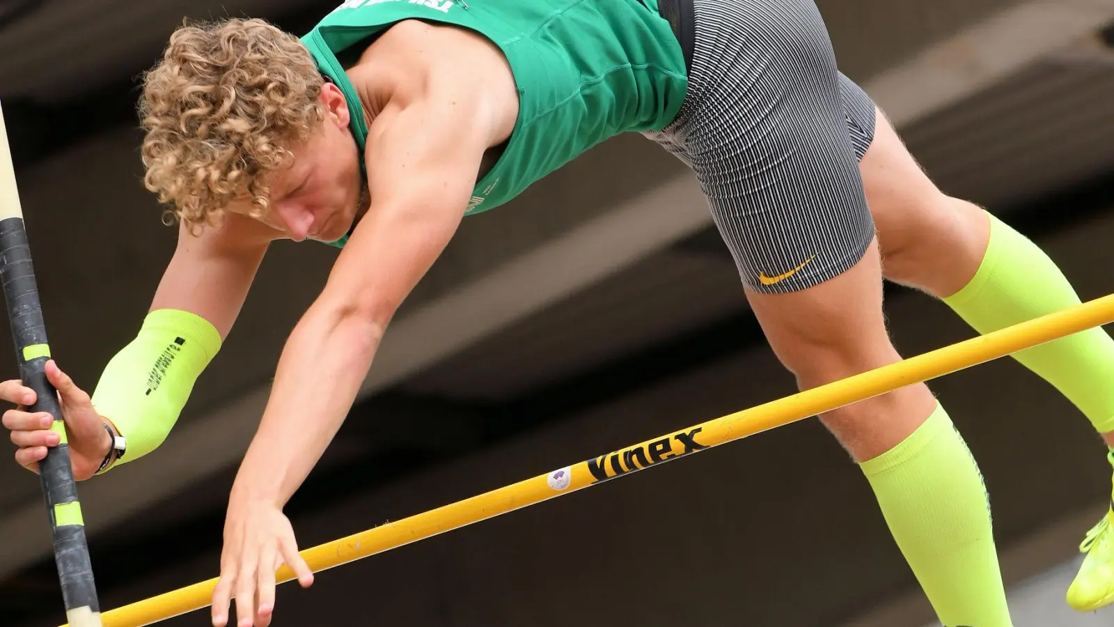 Jakob Sand übersprang in Ulm erstmals die 4,00-Meter-Marke. (Foto: Claus Habermann)