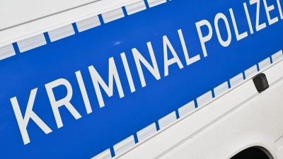 Die Ermittler haben erste Details nach dem Fund einer toten Frau in einem Wald bei Mannheim bekanntgegeben. (Symbolbild) (Foto: Patrick Pleul/dpa)