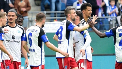 Versöhnlicher Abschluss: Der Hamburger SV gewinnt im letzten Saisonspiel. (Foto: Daniel Bockwoldt/dpa)