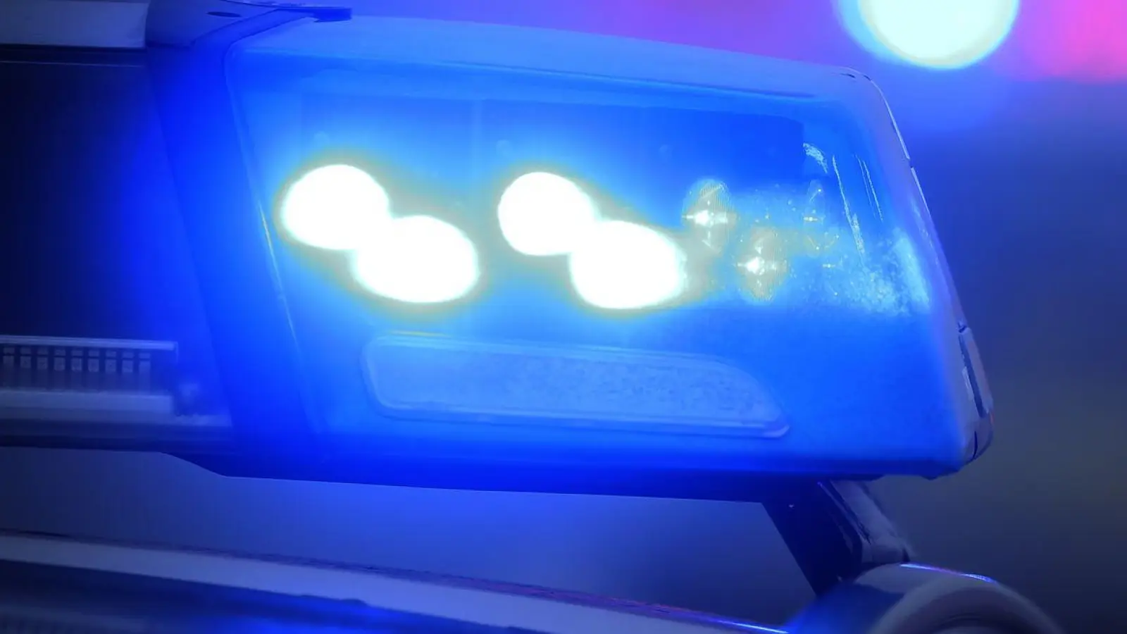 Die Polizei ermittelt zu der Ursache. (Symbolbild) (Foto: Karl-Josef Hildenbrand/dpa)