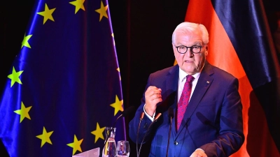 Bundespräsident Frank-Walter Steinmeier spricht beim Festakt zum Tag der Deutschen Einheit (Foto: Sina Schuldt/dpa-Pool/dpa)