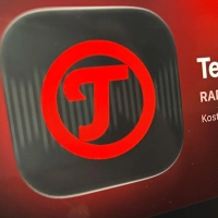 Mit der App „Teufel Remote“ lassen sich WLAN-Radios steuern, die auch mit der Undok-App bedient werden konnten. (Foto: Franziska Gabbert/dpa-tmn)