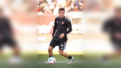 Adam Markhiev fällt zum Jahresabschluss auch aus, aber wegen einer Gelb-Sperre. (Foto: Daniel Karmann/dpa)