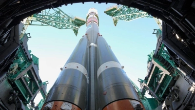 Die russische Raumfahrtbehörde Roskosmos nannte technische Probleme als Grund. (Foto: Dmitri Lovetsky/POOL AP/dpa)