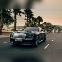 Der Spectre kombiniert modernste Elektrotechnik mit dem unverkennbaren Luxusdesign von Rolls-Royce. (Foto: Rolls-Royce/dpa-tmn)