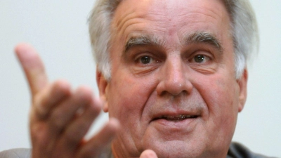 Uwe Pörksen im Alter von 90 Jahren gestorben (Archivbild) (Foto: Arne Dedert/dpa)