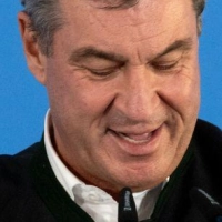 Markus Söder präsentiert Pläne und Forderungen für München und Berlin. (Foto: Pia Bayer/dpa)