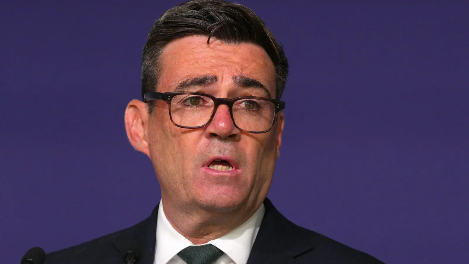 Der neue britische Premier Andy Burnham will Berichten zufolge einen härten Kurs im Umgang mit Israels Siedlungspolitik einschlagen. (Archivfoto) (Foto: Carl Court/Getty Images Pool/AP/dpa)