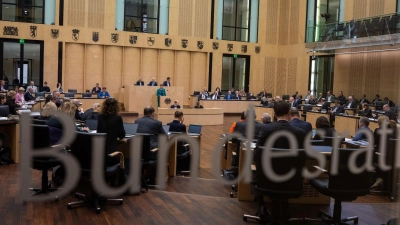 Blick in den Plenarsaal während der Sitzung im Bundesrat. (Foto: Michael Kappeler/dpa)