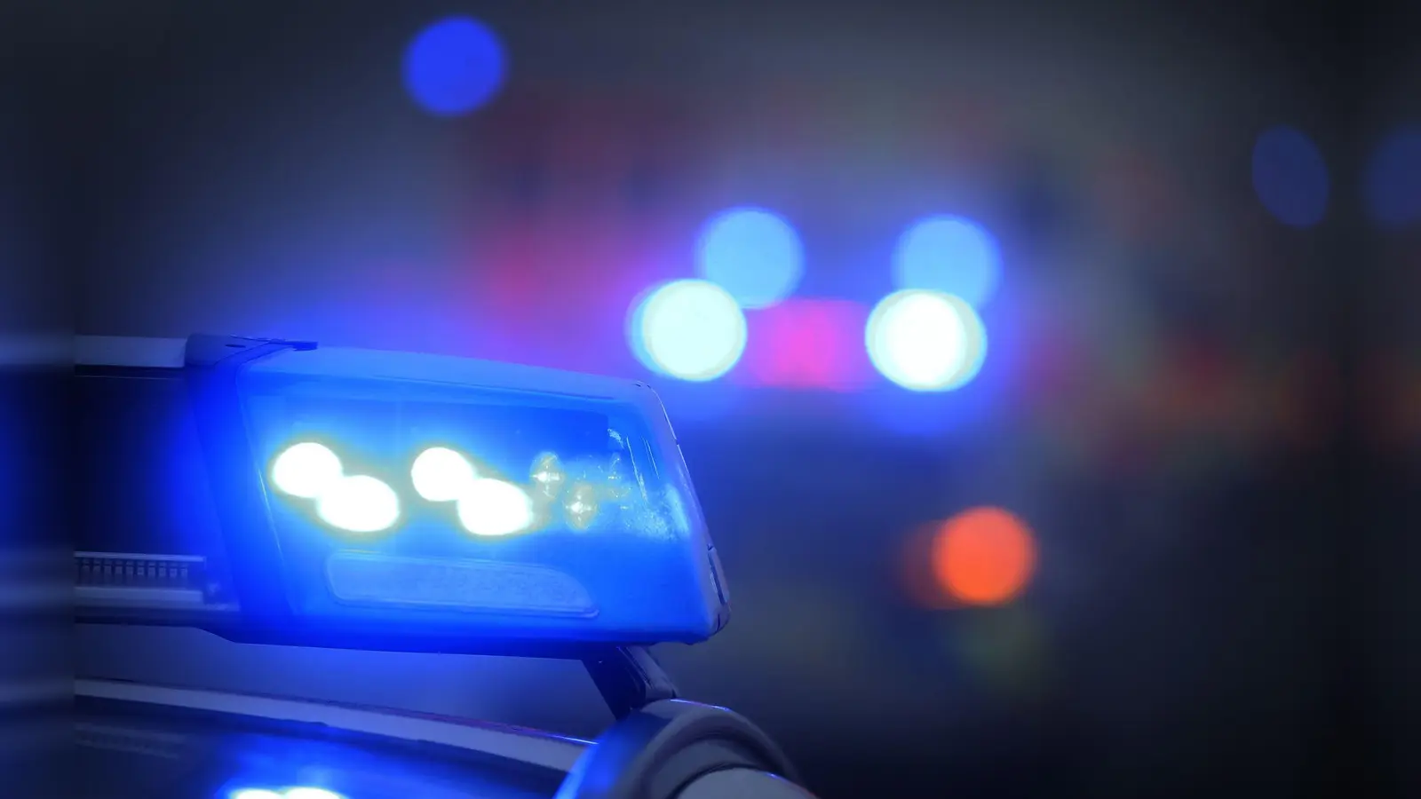Wie schwer die Verletzungen des im Koma liegenden 52-Jährigen sind, lässt sich laut Polizei bisher nicht abschätzen. (Symbolbild) (Foto: Karl-Josef Hildenbrand/dpa)