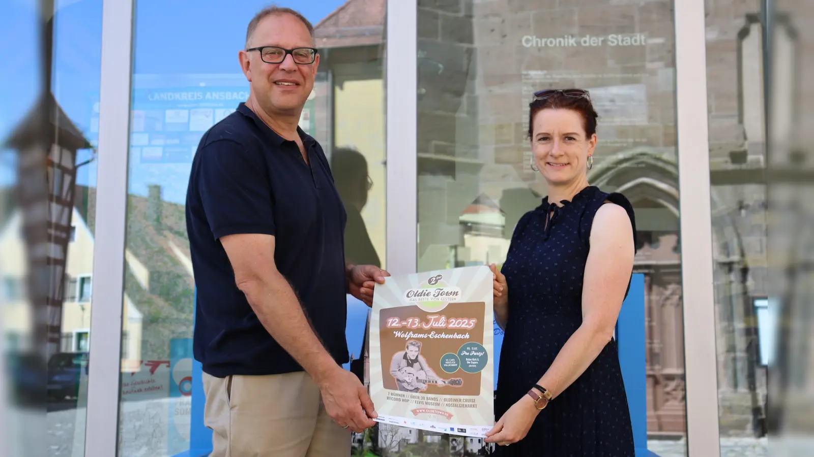 Sind seit vielen Monaten mit der Planung des Festivals beschäftigt: Bürgermeister Michael Dörr und Heidi Denzinger vom Kultur- und Tourismusbüro. (Foto: Antonia Müller)