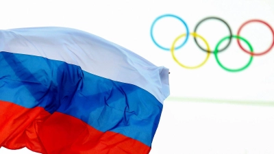 Russische Athleten könnten unter besonderen Bedingungen bei den Olympischen Spielen starten. (Foto: Hannibal Hanschke/epa/dpa)