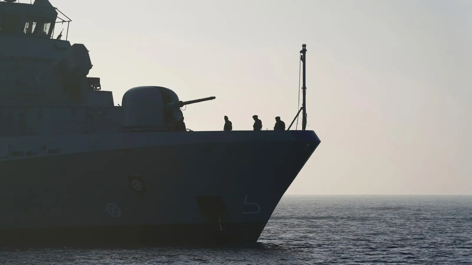 Eine deutsche Korvette bei einem Nato-Manöver auf der Ostsee im Juni. (Foto: Marcus Brandt/dpa)