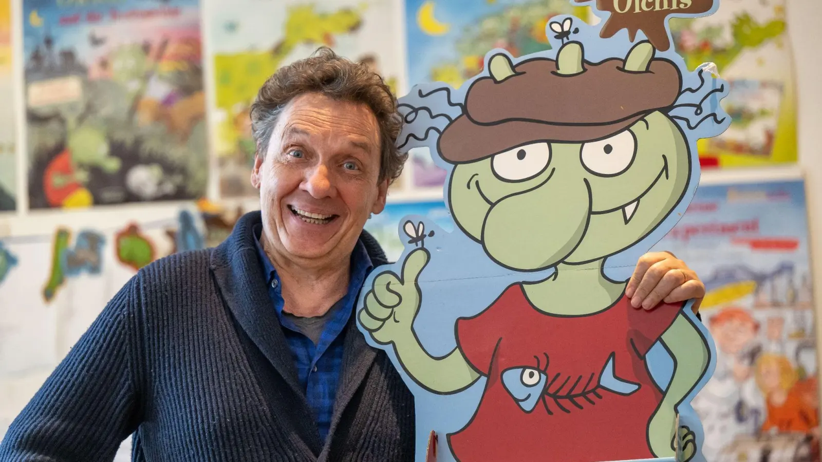 Der Kinderbuchautor und Illustrator Erhard Dietl ist der Autor der „Olchis“-Bücher. (Foto: Peter Kneffel/dpa)
