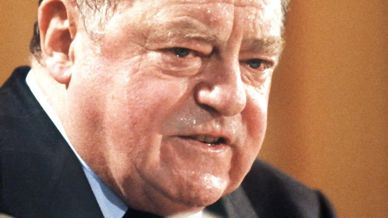 Bis heute ist Franz Josef Strauß der Rekordhalter bei den Stimmergebnissen der CSU-Chefs. (Archivbild)   (Foto: Frank Mächler/dpa)