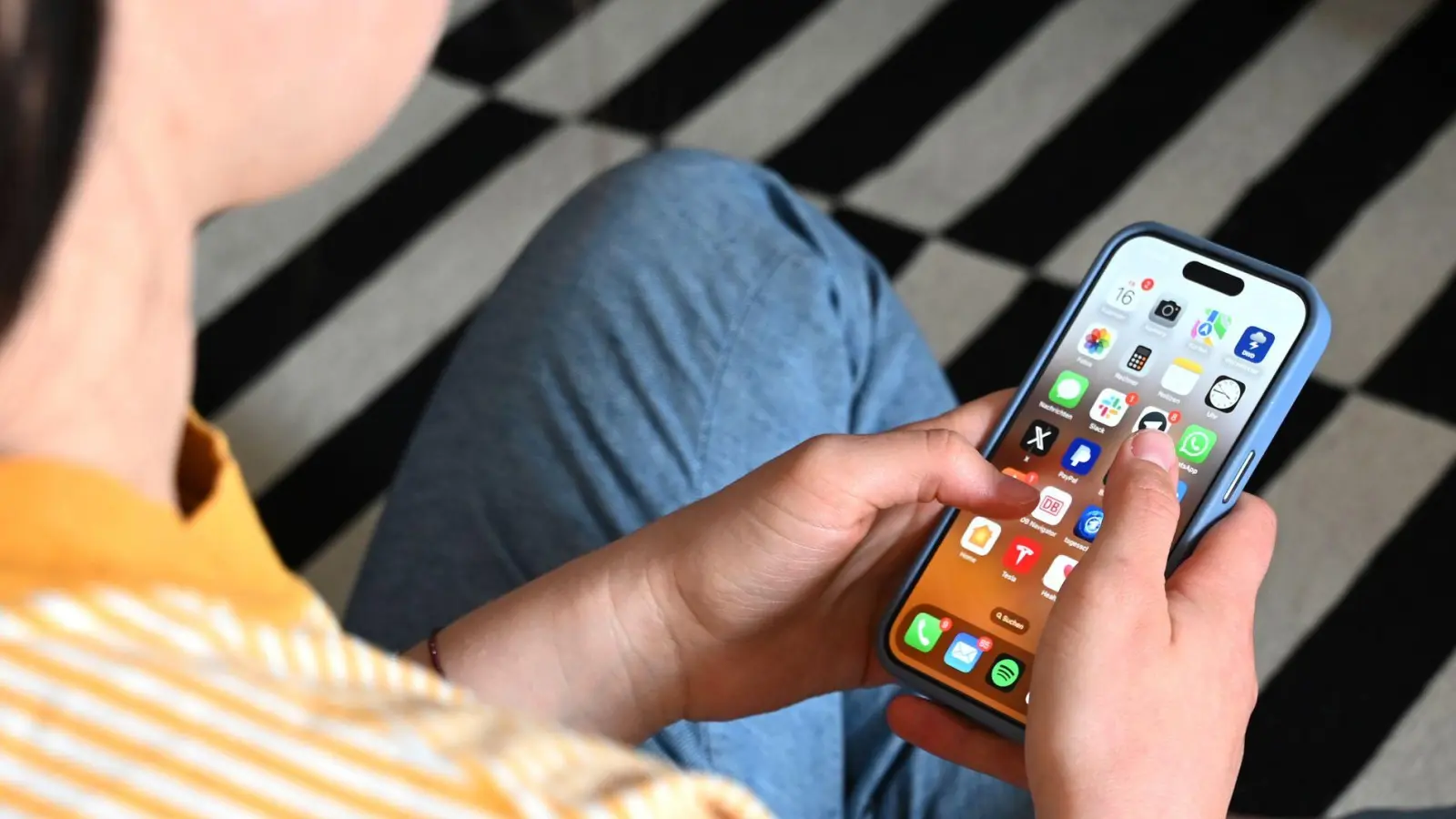 Das Verbot tritt am 10. Dezember in Kraft. (Symbolbild) (Foto: Elisa Schu/dpa)