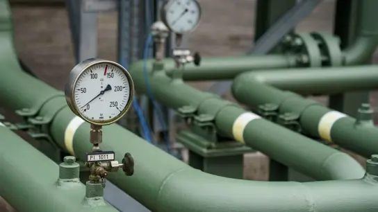 Einschätzung der Bundesnetzagentur: „Eine Gasmangellage im vergangenen Winter konnte verhindert werden“. (Foto: Axel Heimken/dpa)