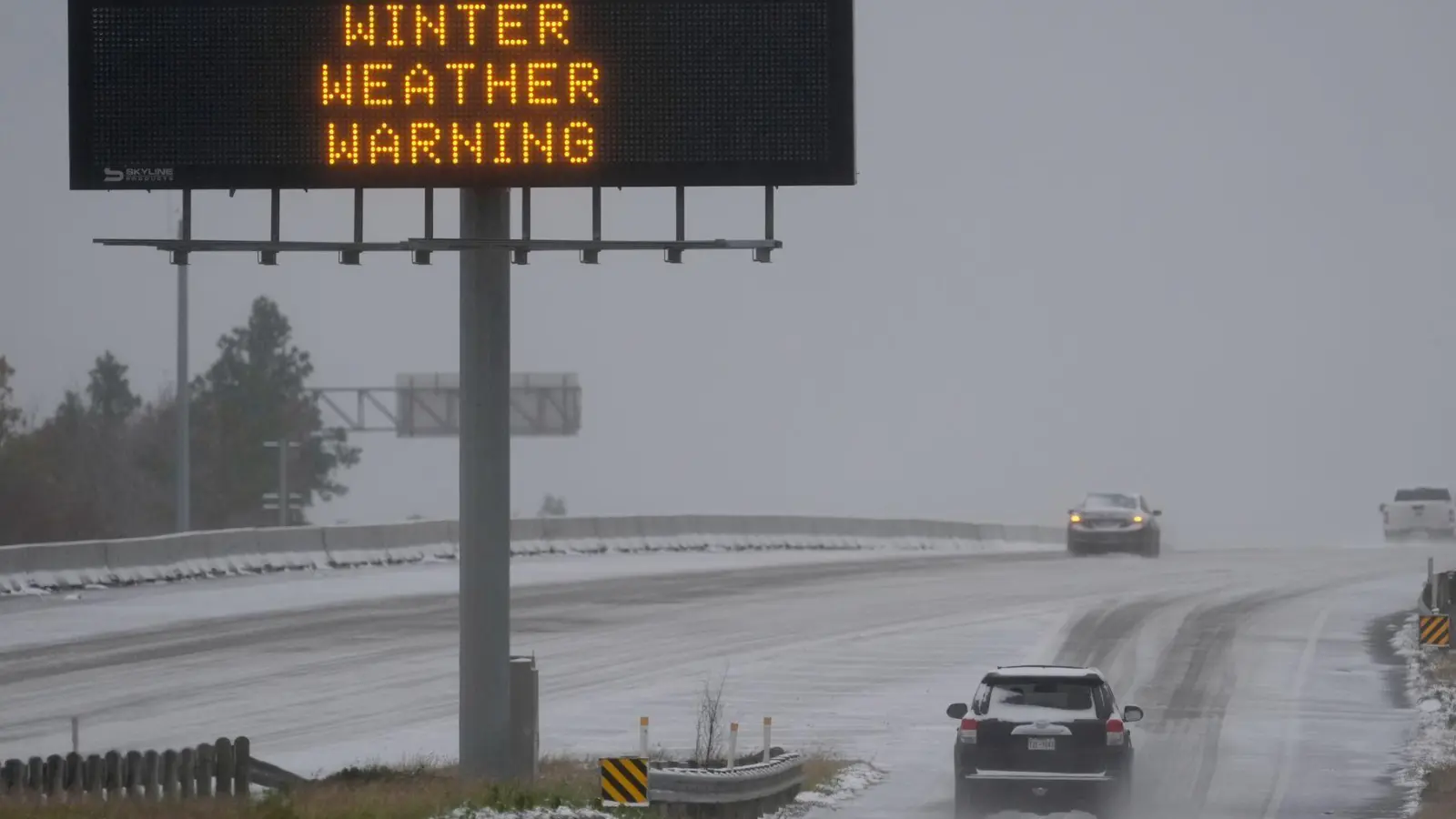 Für Millionen Menschen in den USA gelten Wetterwarnungen. (Foto: David J. Phillip/AP/dpa)