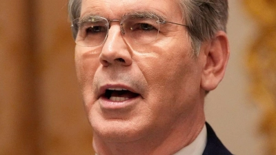 Verkündet schärfe US-Sanktionen gegen Russland: US-Finanzminister Scott Bessent. (Archivbild) (Foto: Alex Brandon/AP/dpa)