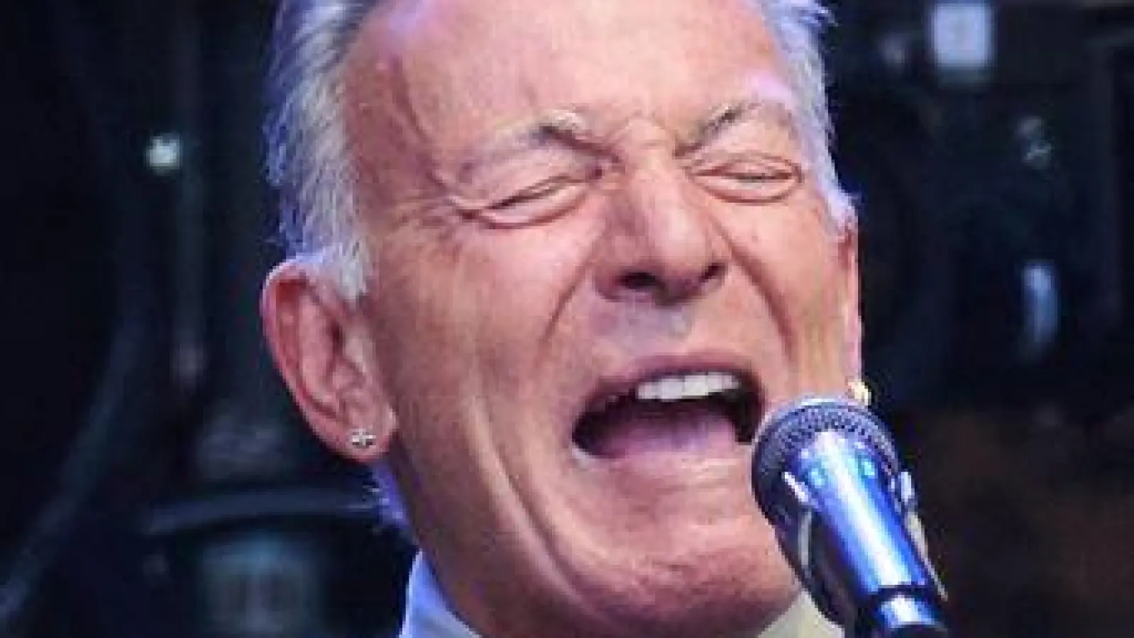 Springsteen ist seit langem als Kritiker des US-Präsidenten bekannt. (Archivbild)  (Foto: Annette Riedl/dpa)