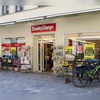 Die Tage sind gezählt: Am Samstag schließt der Euroshop in der Ansbacher Fußgängerzone. (Foto: Constantin Prosch)