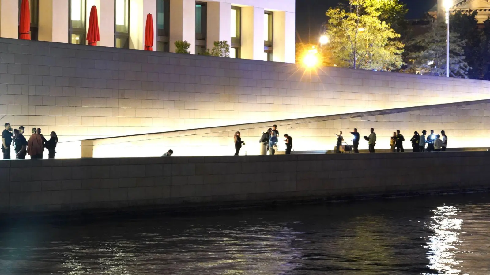 Der Tote war ein 20 Jahre alter Syrer (Archivbild). (Foto: Pierce Adler/dpa)