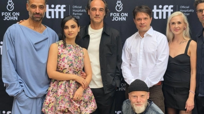 Die sechsteilige Produktion ist beim Toronto International Film Festival zu sehen gewesen - eine Weltpremiere. (Foto: Manuela Imre/dpa)