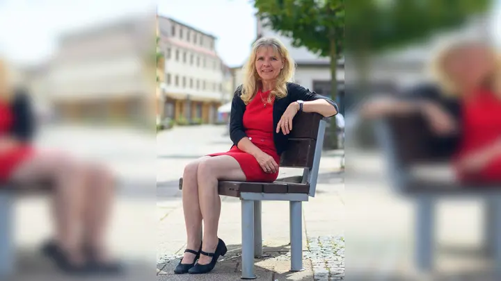 Katrin Gensecke (SPD) setzt sich als Landtagsabgeordnete besonders für Menschen mit Behinderungen ein. Sie leidet selbst an Multiple Sklerose. (Foto: Klaus-Dietmar Gabbert/dpa)