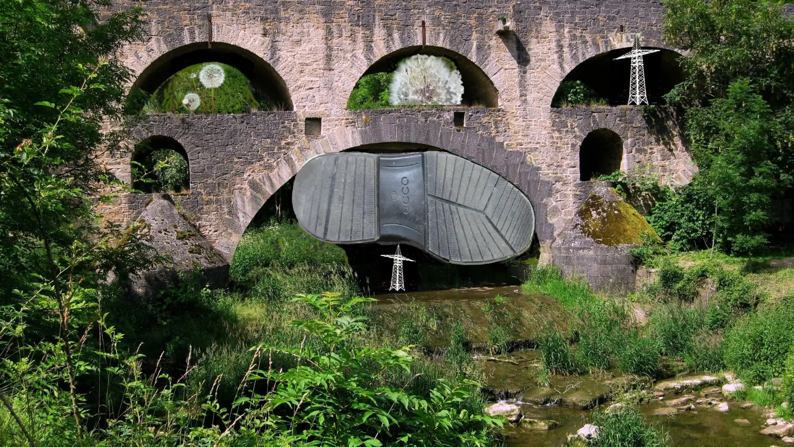 Mit „Einfach pittoresk diese Tauberbrücke“ ist diese Collage betitelt. 20 Foto-Collagen von Ekkehart Tittmann sind ab dem Wochenende im RothenburgMuseum zu sehen. (Collage: Ekkehart Tittmann)
