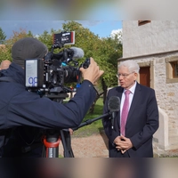 Dr. Josef Schuster war am 15. Oktober 2023 zur Einweihung der Synagoge im Freilandmuseum in Bad Windsheim Festredner und stellte sich den Fragen der Reporter und Reporterinnen auch zum Attentat. (Archivbild: Nicole Gunkel)
