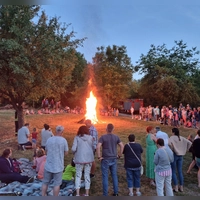 Auch dieses Jahr finden wieder in Westmittelfranken zahlreiche Sonnwendfeuer statt, wie hier in Hagenbüchach. (Archivbild: Rainer Weiskirchen)