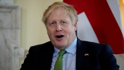 Hat Boris Johnson, Premierminister von Großbritannien, die Evakuierung von Hunden und Katzen aus Kabul angeordnet. Hinweise darauf verdichten sich. (Foto: Matt Dunham/AP POOL/AP/dpa)