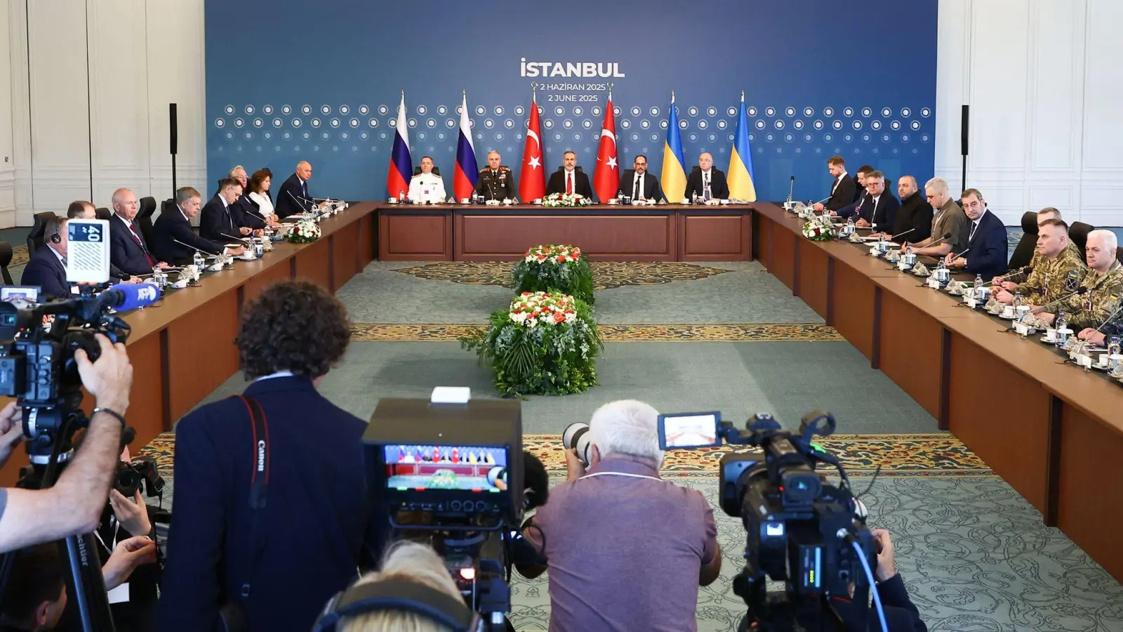 Delegationen der neuen direkten Verhandlung zwischen Russland und der Ukraine kommen unter türkischer Führung zusammen (Foto: Alexander Ryumin/TASS via ZUMA Press/dpa)