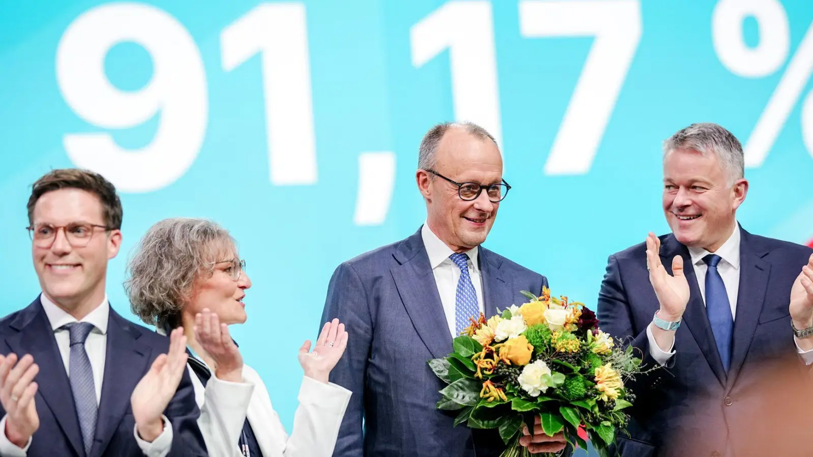 91,17 Prozent - damit haben viele nicht gerechnet.  (Foto: Kay Nietfeld/dpa)