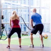 Sport kann bei Epilepsie die Fitness, die Koordination und das psychische Wohlbefinden verbessern. (Foto: Monique Wüstenhagen/dpa-tmn)