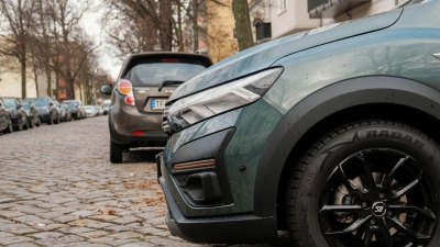 Langsam vortasten: Nur wer sicher ist, dass er niemanden gefährdet, sollte auf die Straße fahren. (Foto: Zacharie Scheurer/dpa-tmn)
