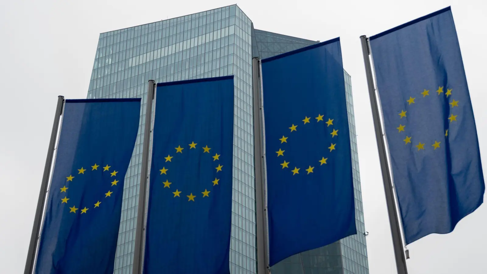 Nach der Fed-Entscheidung blicken Volkswirte nun auf die EZB. (Archivbild) (Foto: Florian Wiegand/dpa)