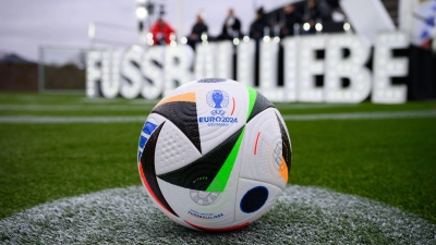 Der Spielball der EURO 2024. (Foto: Bernd von Jutrczenka/dpa)