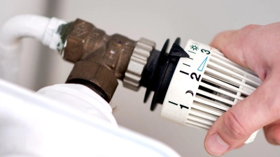 Innerhalb weniger Tage hat sich Erdgas laut Verivox bei neu abgeschlossenen Verträgen um&nbsp;1,2&nbsp;Cent pro Kilowattstunde verteuert. (Symbolbild) (Foto: Hauke-Christian Dittrich/dpa)