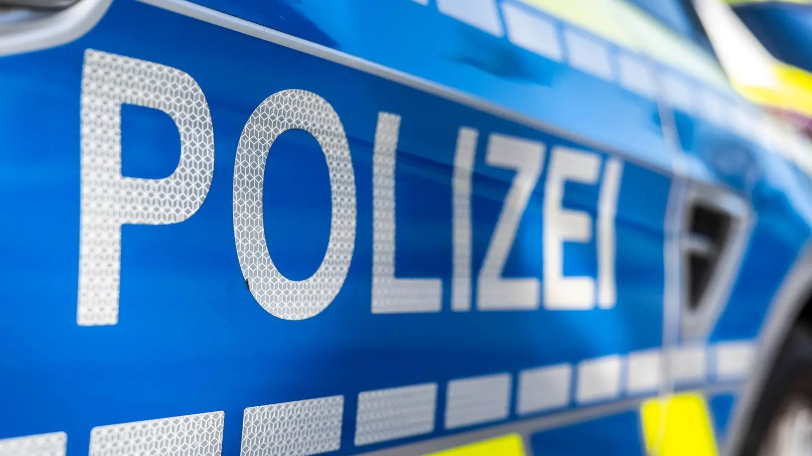 Nach einem Schiffsunfall brachte ein Zeuge die Polizei auf die Spur des Verursachers. (Symbolbild) (Foto: David Inderlied/dpa)