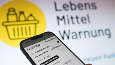 Kurz vor Weihnachten wird ein Wildfonds zurückgerufen. (Symbolbild) (Foto: Sebastian Gollnow/dpa)