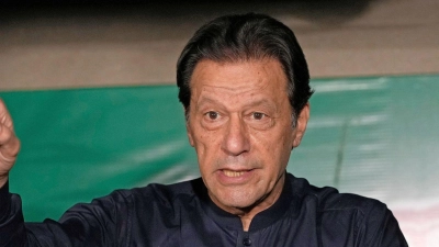 Die Justiz wirft Imran Khan die Weitergabe vertraulicher diplomatischer Informationen vor. (Foto: K.M. Chaudary/AP/dpa)
