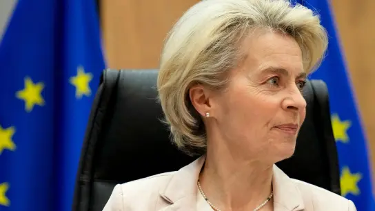 „Im Moment müssen wir mit dem arbeiten, was wir gerade haben“: EU-Kommissionspräsidentin Ursula von der Leyen. (Foto: Virginia Mayo/AP/dpa)