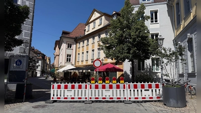 In weite Teile der Fußgängerzone durften ab dem Vormittag keine Autos mehr einfahren. (Foto: Manfred Blendinger)