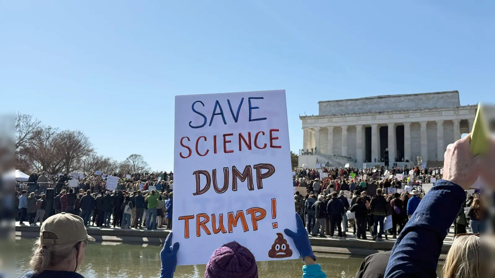 Am 20. Januar ist US-Präsident Trump ein Jahr im Amt. (Archivfoto) (Foto: Thomas Müller/dpa)