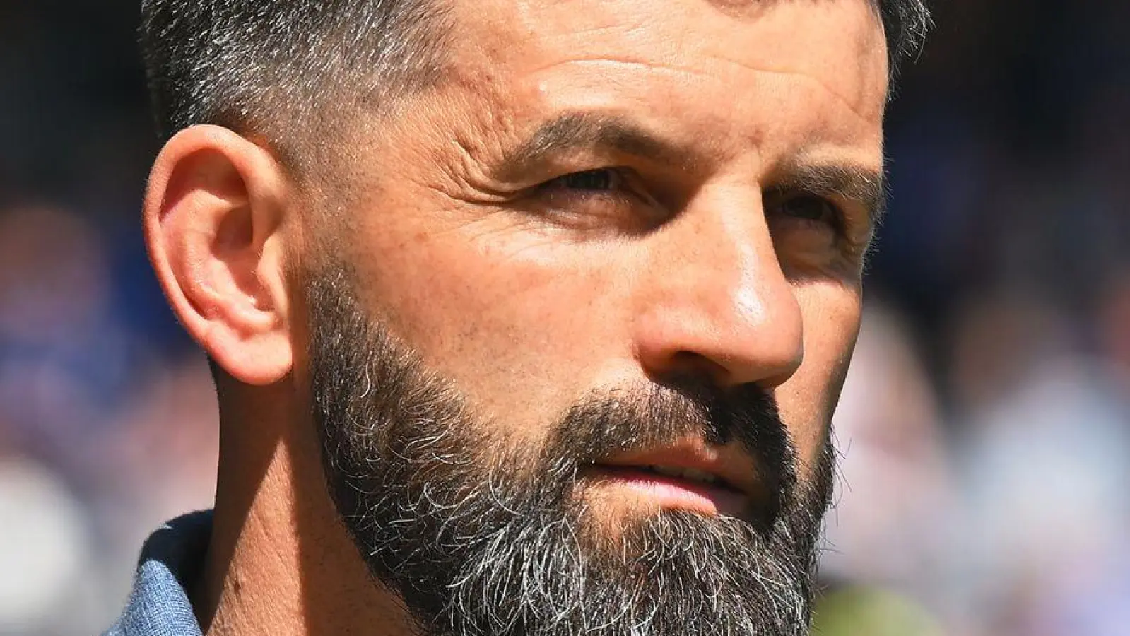 Schalke-Trainer Miron Muslic hat einen Appell an die Fans gerichtet. (Foto: Swen Pförtner/dpa)